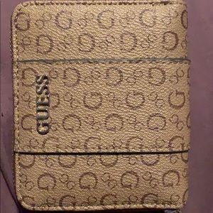 Guess wallet, brand new